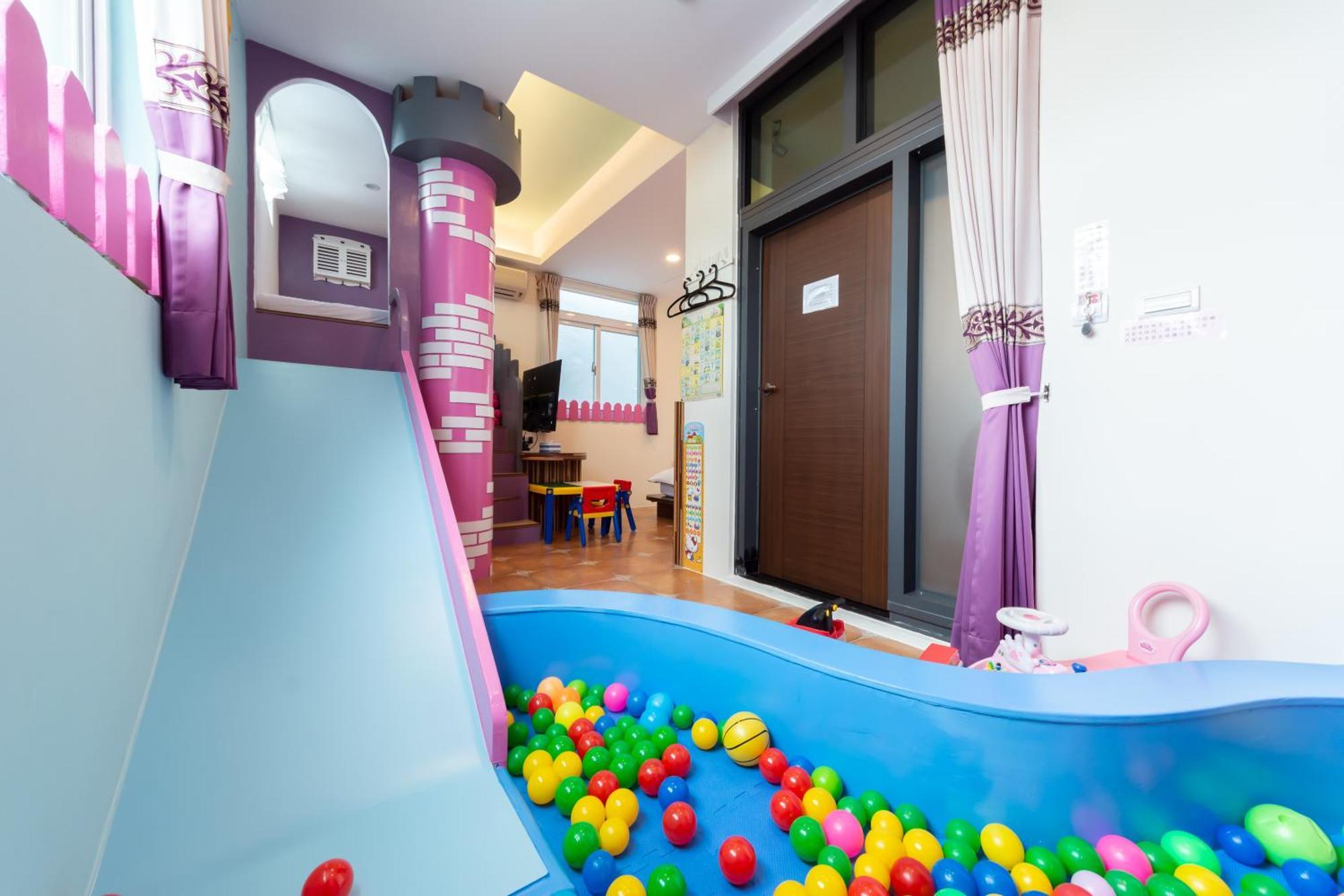 Rococo Homestay Hengchun Exterior photo
